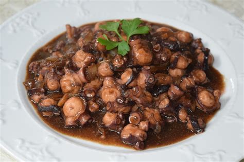 octopus in Filipino .
